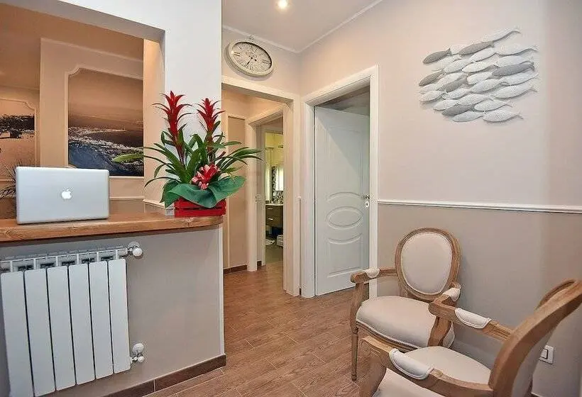 اتاق سه نفره سوپریور با چشم‌انداز دریا, Paradiso Relais