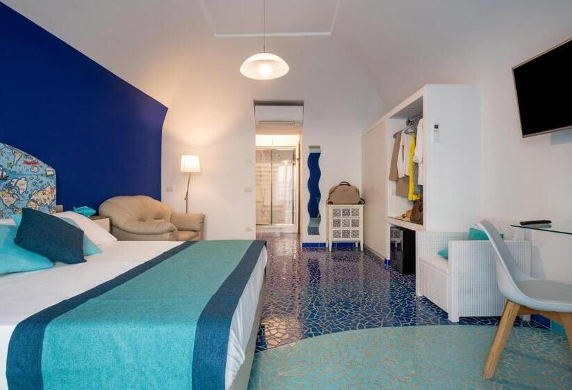 חדר סופריור נוף לעיר, Aquae Romanae