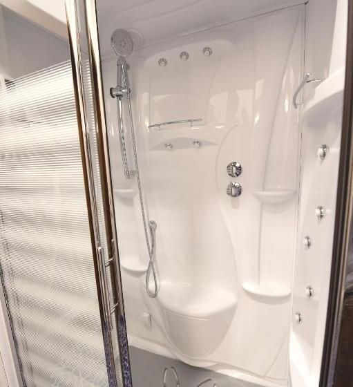 חדר סופריור נוף לעיר, Aquae Romanae