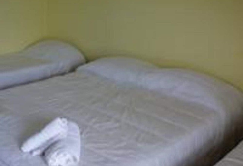 اتاق استاندارد, Villa Autostrada A 18