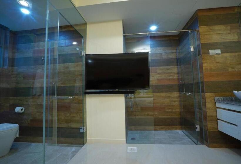 اتاق لوکس, Zen Premium Kallang