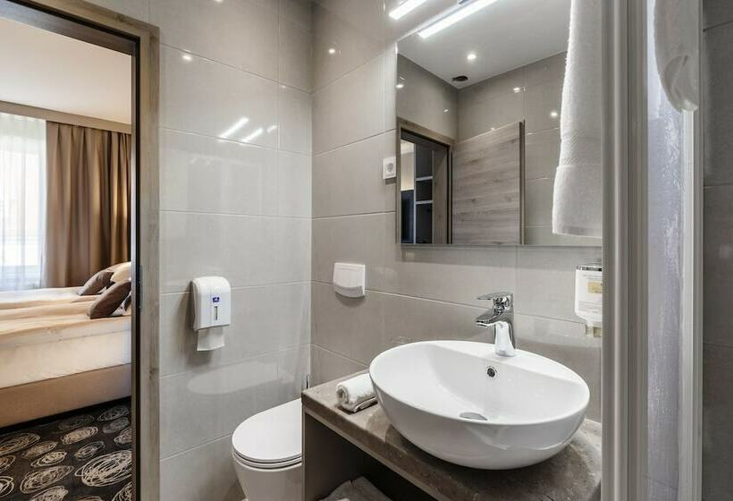 اتاق سوپریور, Center Novo Mesto