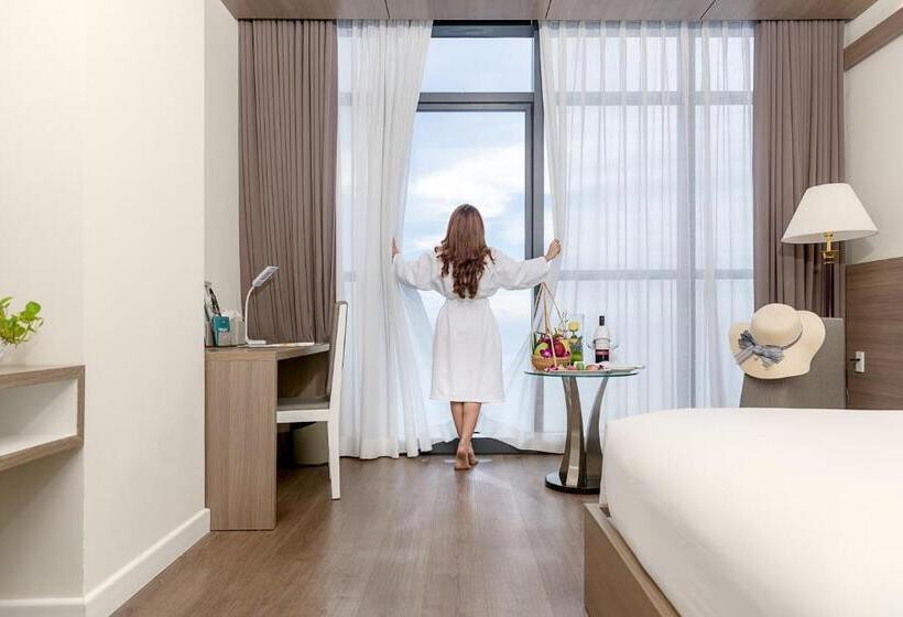 اتاق لوکس با چشمانداز دریا, The Nalod Da Nang