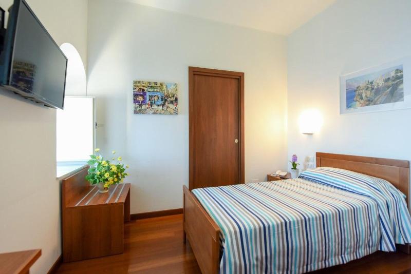 اتاق لوکس با چشمانداز شهر, The Nalod Da Nang