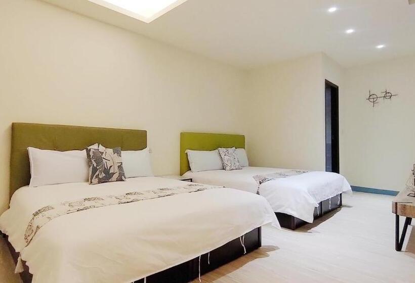 اتاق استاندارد چهار تخته, 羅東夜市舒果shugo B&b 近清溝夜市 國旅卡特約店 配合手作早餐店及租車行