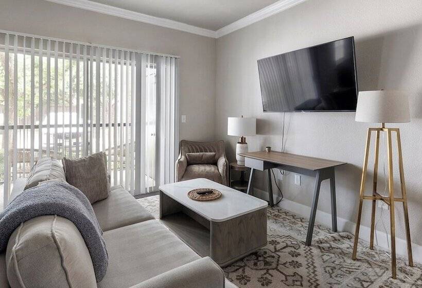 Апартаменты 1 Спальня, Riverpark Apartments By Barsala