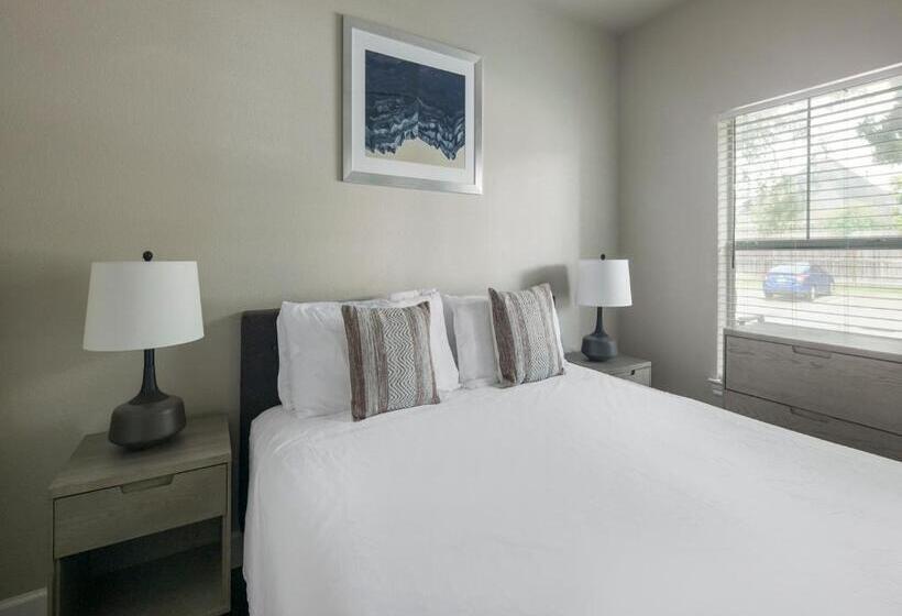 带1个卧室的公寓, Riverpark Apartments By Barsala