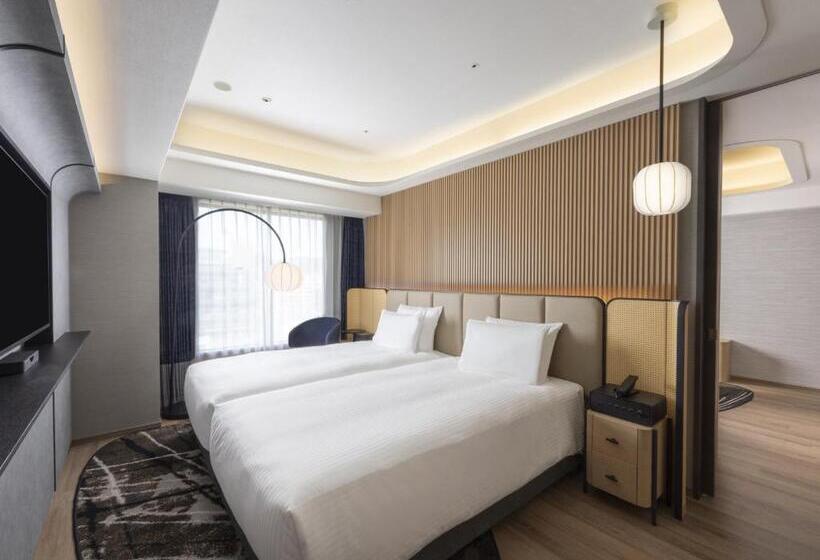 Полулюкс Президентский, Novotel Nara