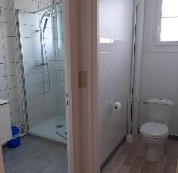 Семейный Номер, Come Inn