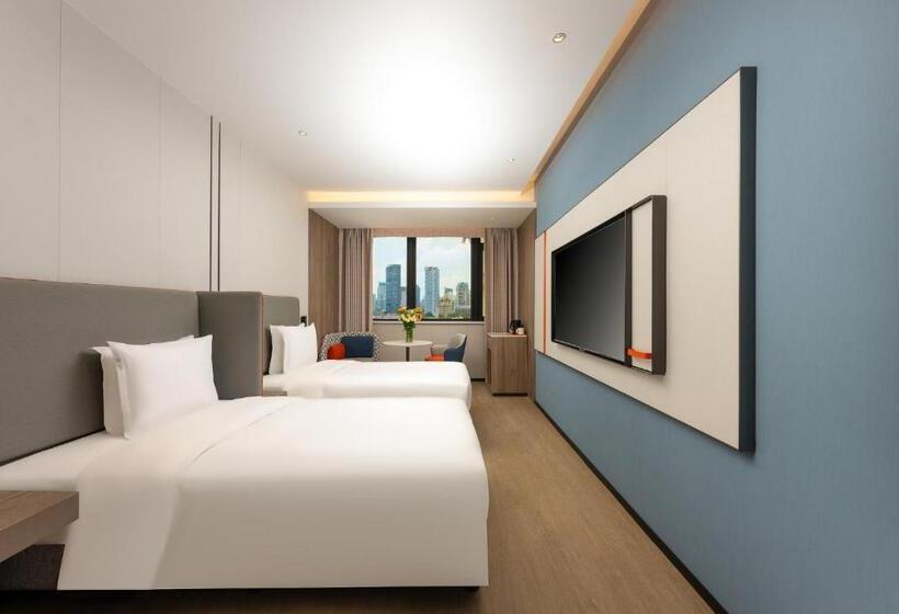 اتاق استاندارد با چشم‌انداز شهر, Holiday Inn Express Shanghai Jing An Temple, An Ihg