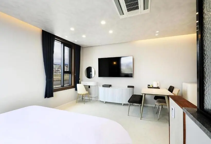 اتاق استاندارد با 2 تخت دوبل, Chuncheon Intro Family