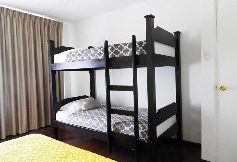 اتاق استاندارد سه نفره, Casa Jardin Del Mango