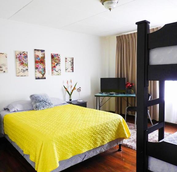 Номер Стандарт Трехместный, Casa Jardin Del Mango