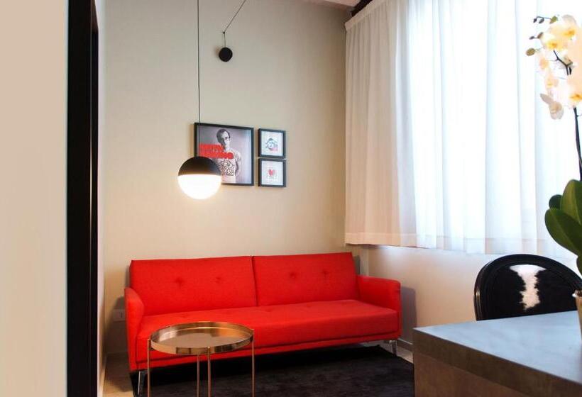Полулюкс Повышенной Комфортности, Cinquesuites Ortigia