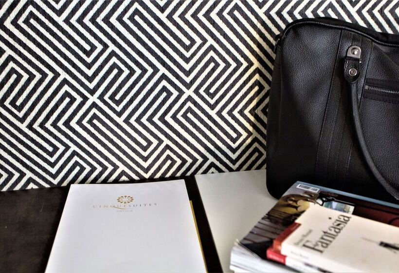 Люкс Повышенной Комфортности, Cinquesuites Ortigia