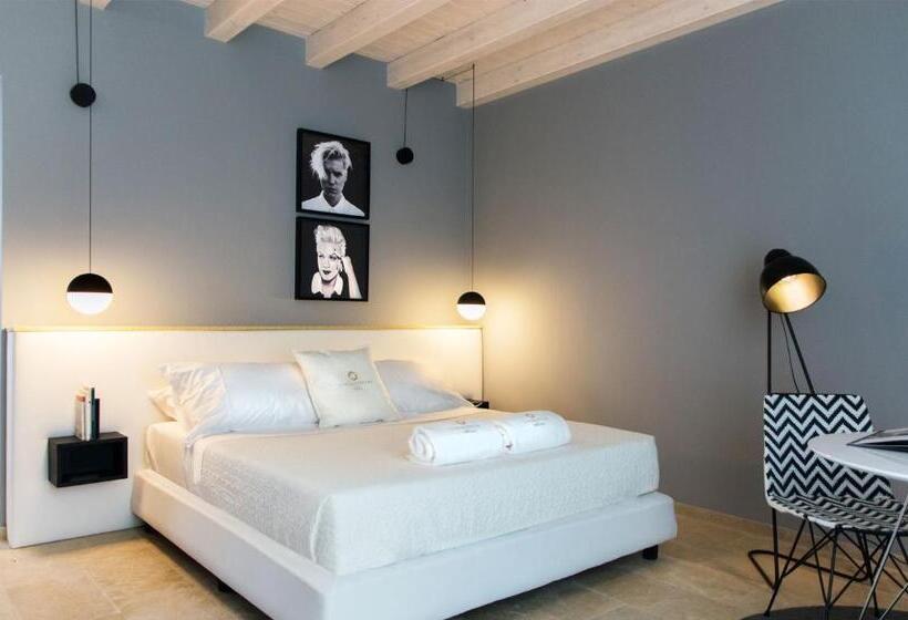 Полулюкс Повышенной Комфортности, Cinquesuites Ortigia