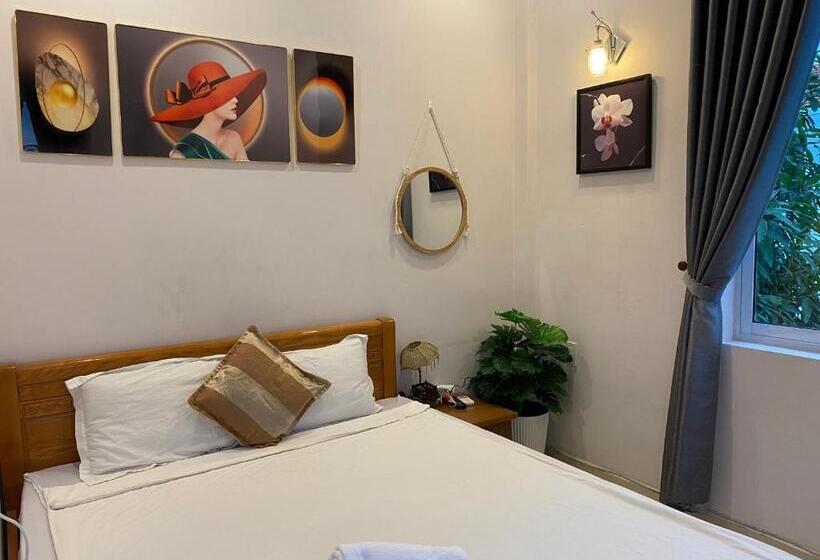 اتاق استاندارد, Bonjour Hostel