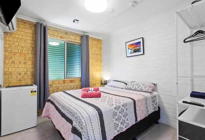 اتاق استاندارد با سرویس بهداشتی مشترک, Motel Sunshine Coast