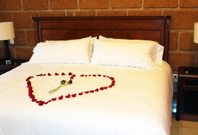 סוויטה דלוקס, Boutique La Herencia