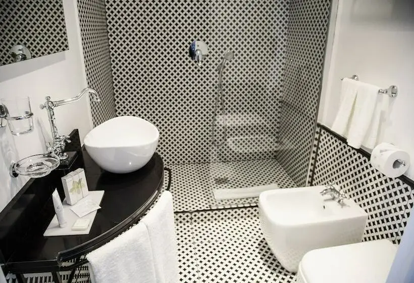اتاق سوپریور, Boutique Hotel Metro 900