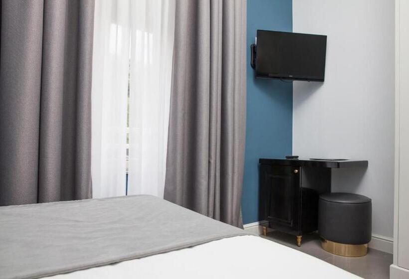 اتاق استاندارد یک نفره, Boutique Hotel Metro 900