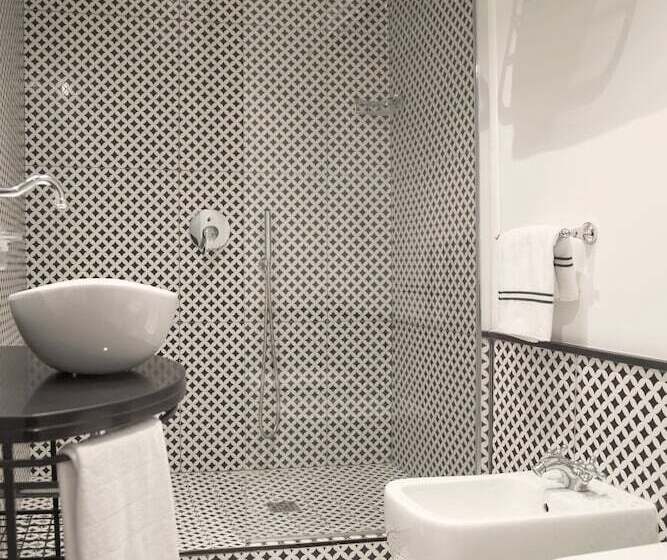 Familjerum, Boutique Hotel Metro 900