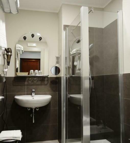 غرفة ديلوكس فردية, Giulio Cesare