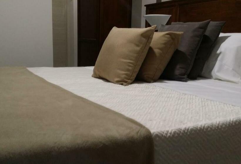 غرفة ديلوكس فردية, Giulio Cesare