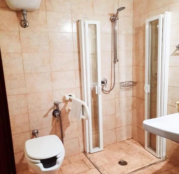 Трежместный Номер Economy, Porta Marmorea