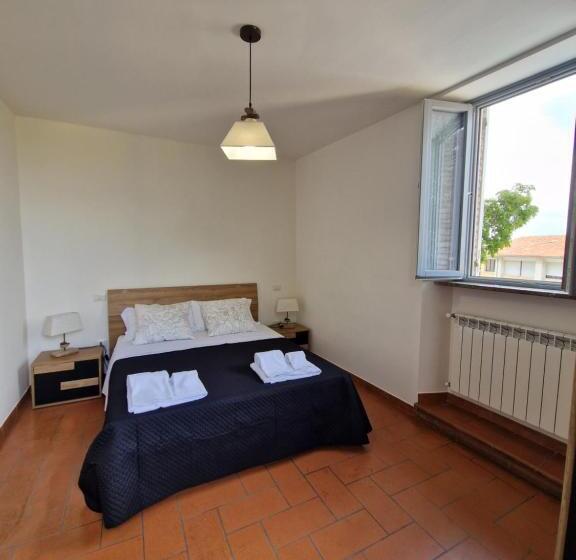 شقة سوبريور غرفة واحدة, Porta Marmorea