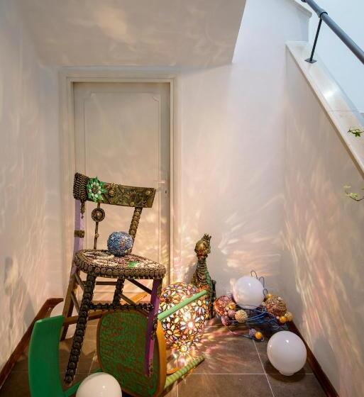 غرفة قياسية, Porta Marmorea