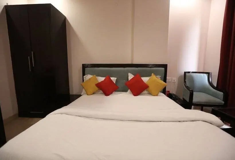デラックスルーム, Royal Park Hotels & Resorts, Ghaziabad