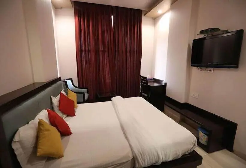 デラックスルーム, Royal Park Hotels & Resorts, Ghaziabad