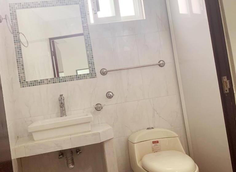 标准间, Terrazas Inn