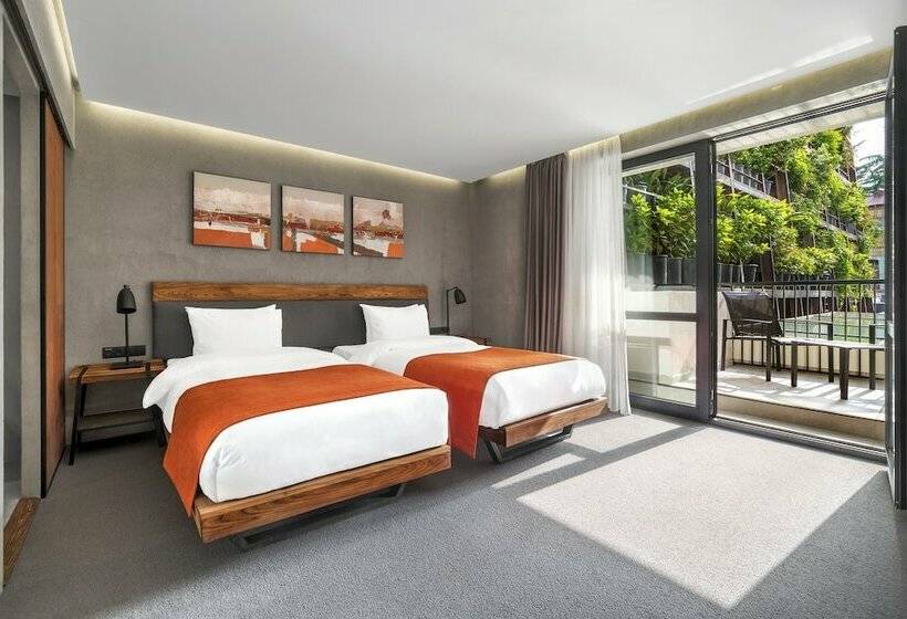 اتاق استاندارد با تراس, Iota Hotel Tbilisi