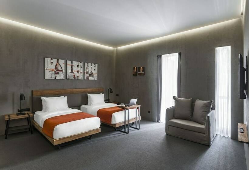 اتاق استاندارد, Iota Hotel Tbilisi
