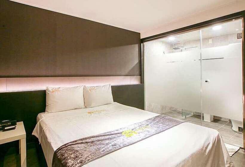 اتاق استاندارد, Breeze