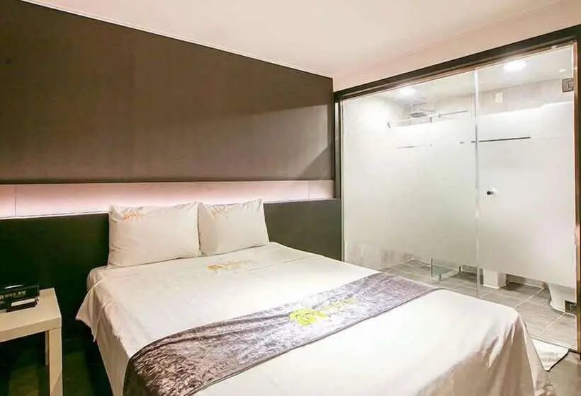 اتاق استاندارد, Breeze