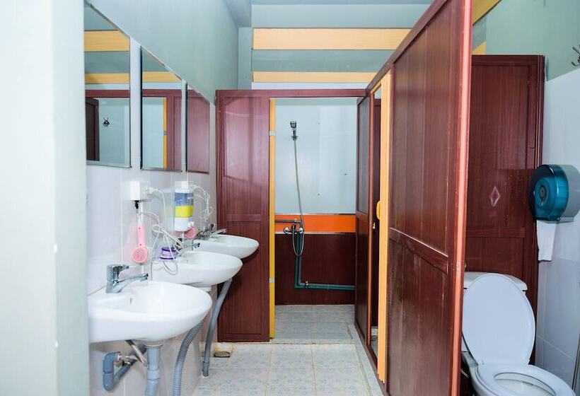 اتاق استاندارد چهار تخته, Packngo Danang Hostel