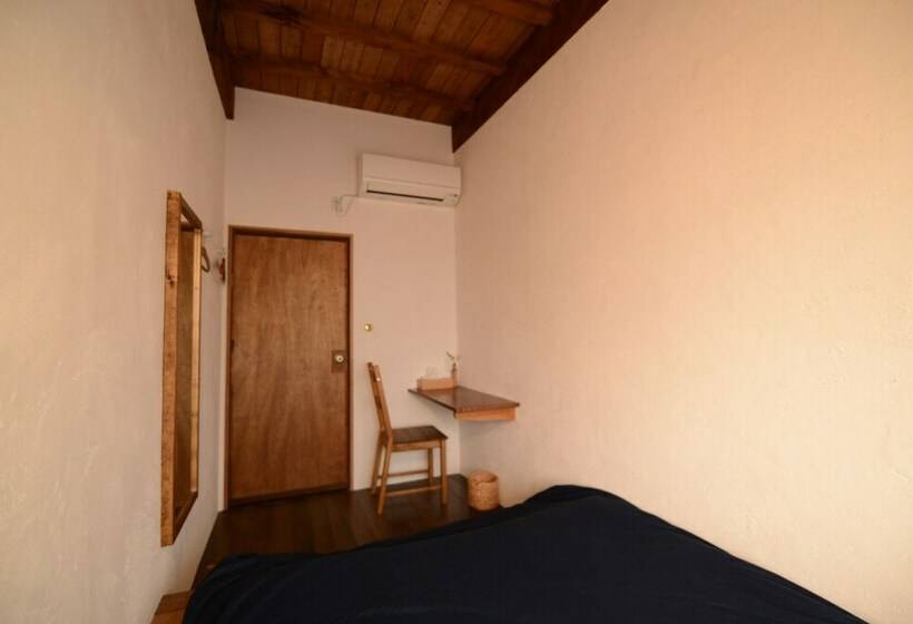 标准间, Taketa Ekimae Hostel Cue