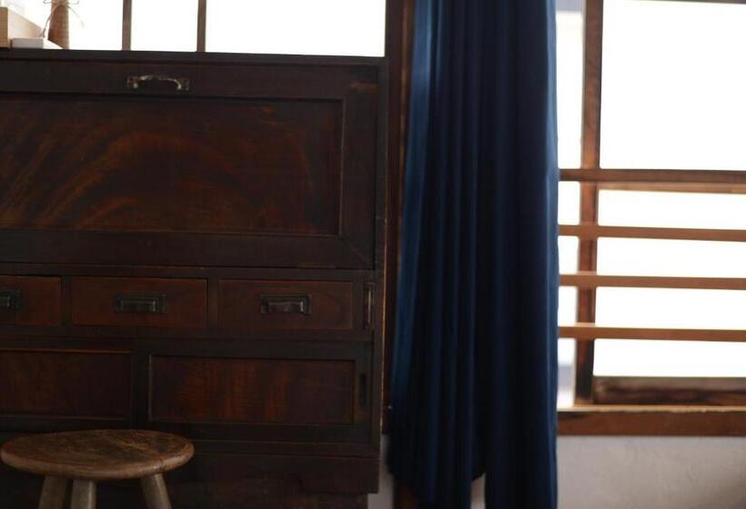 标准间, Taketa Ekimae Hostel Cue