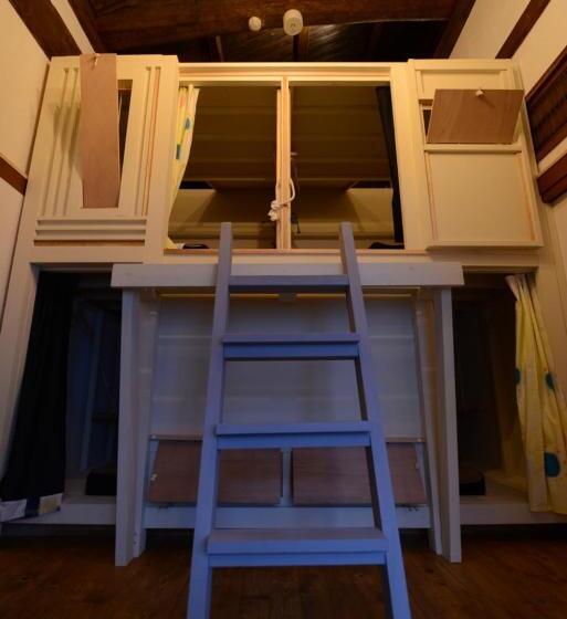 4인용 스탠다드 룸, Taketa Ekimae Hostel Cue