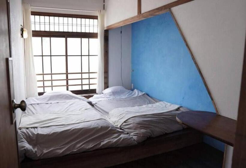 标准间, Taketa Ekimae Hostel Cue