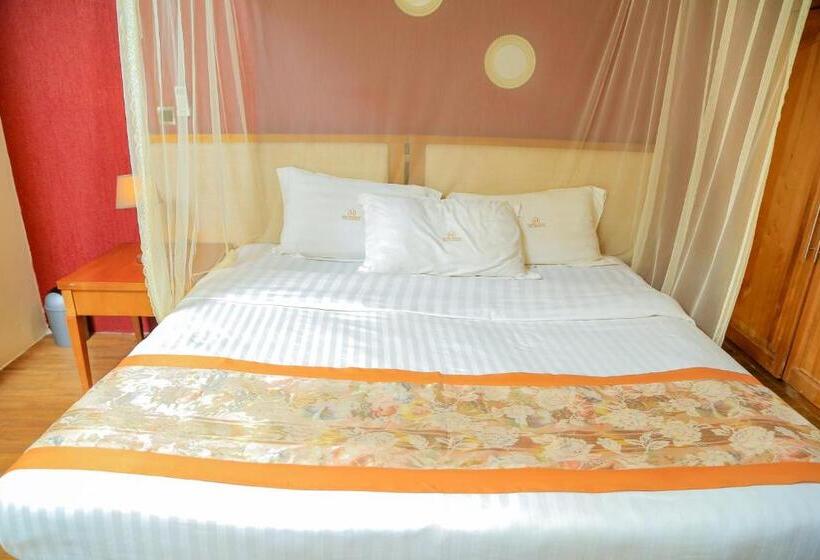 اتاق لوکس, The Mansion