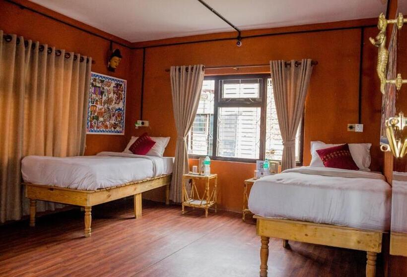 اتاق لوکس, Wander Thirst