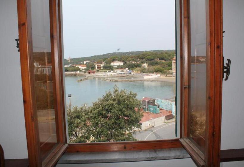 Номер Стандарт, La Marinella