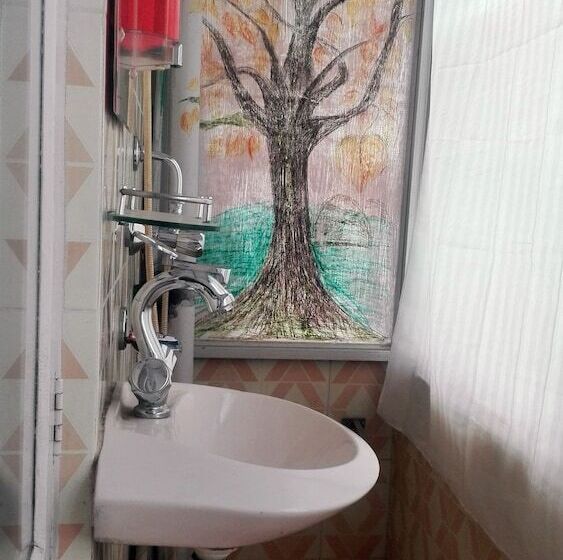 آپارتمان راحتی 1 خوابه, Nana Yala Chhen