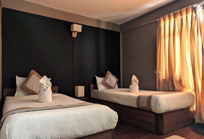 اتاق لوکس یک تخته, Nana Yala Chhen