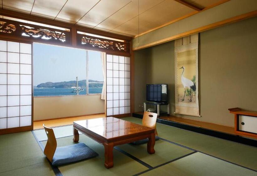 חדר משפחתי, Bekkan Yosanoso