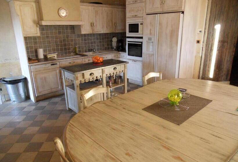 اتاق استاندارد, Domaine De L Olibaou